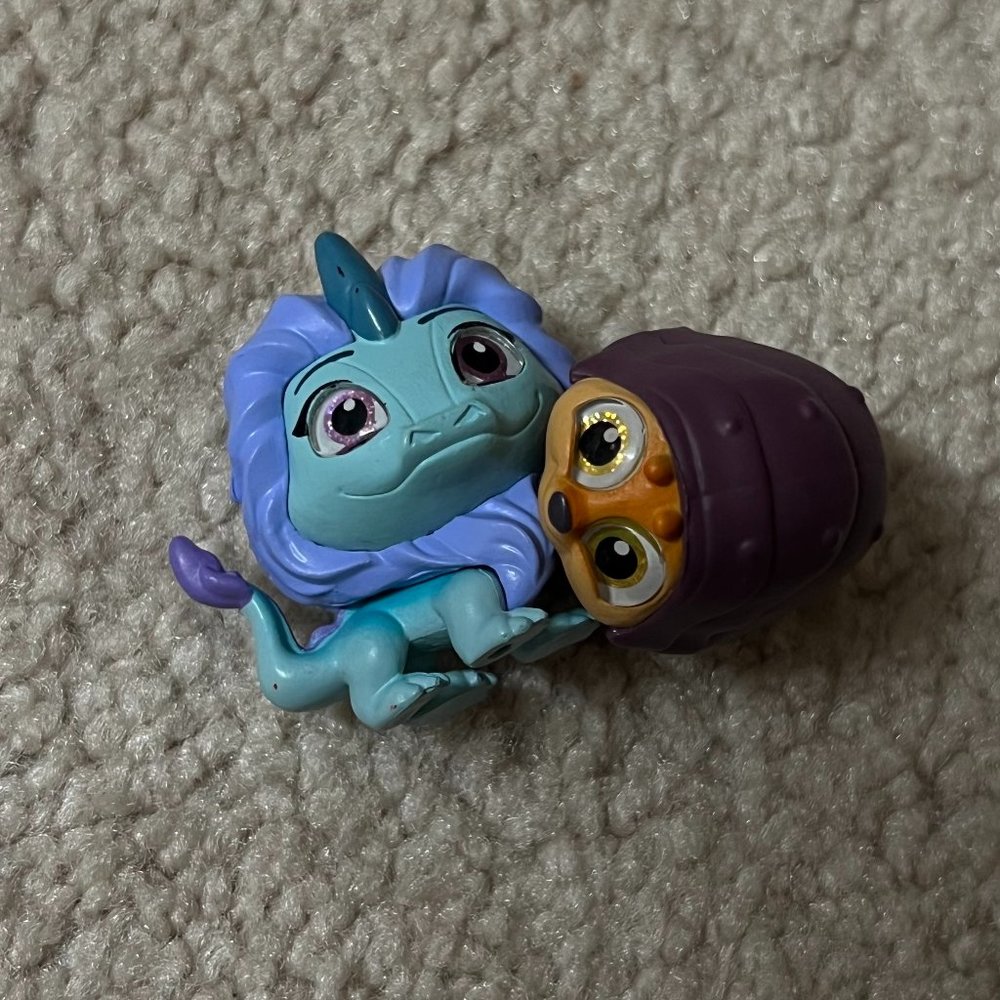 Disney Doorables Series 6: Sisu and Tuk Tuk Pair